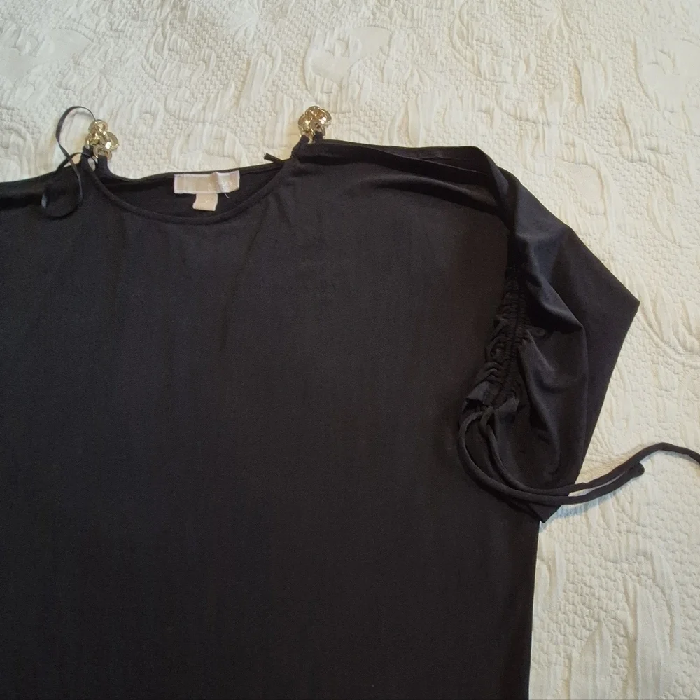 Michael Michael Kors black Small cold shoulder ruched sleeve liquid knit shirt - Picture 3 of 9